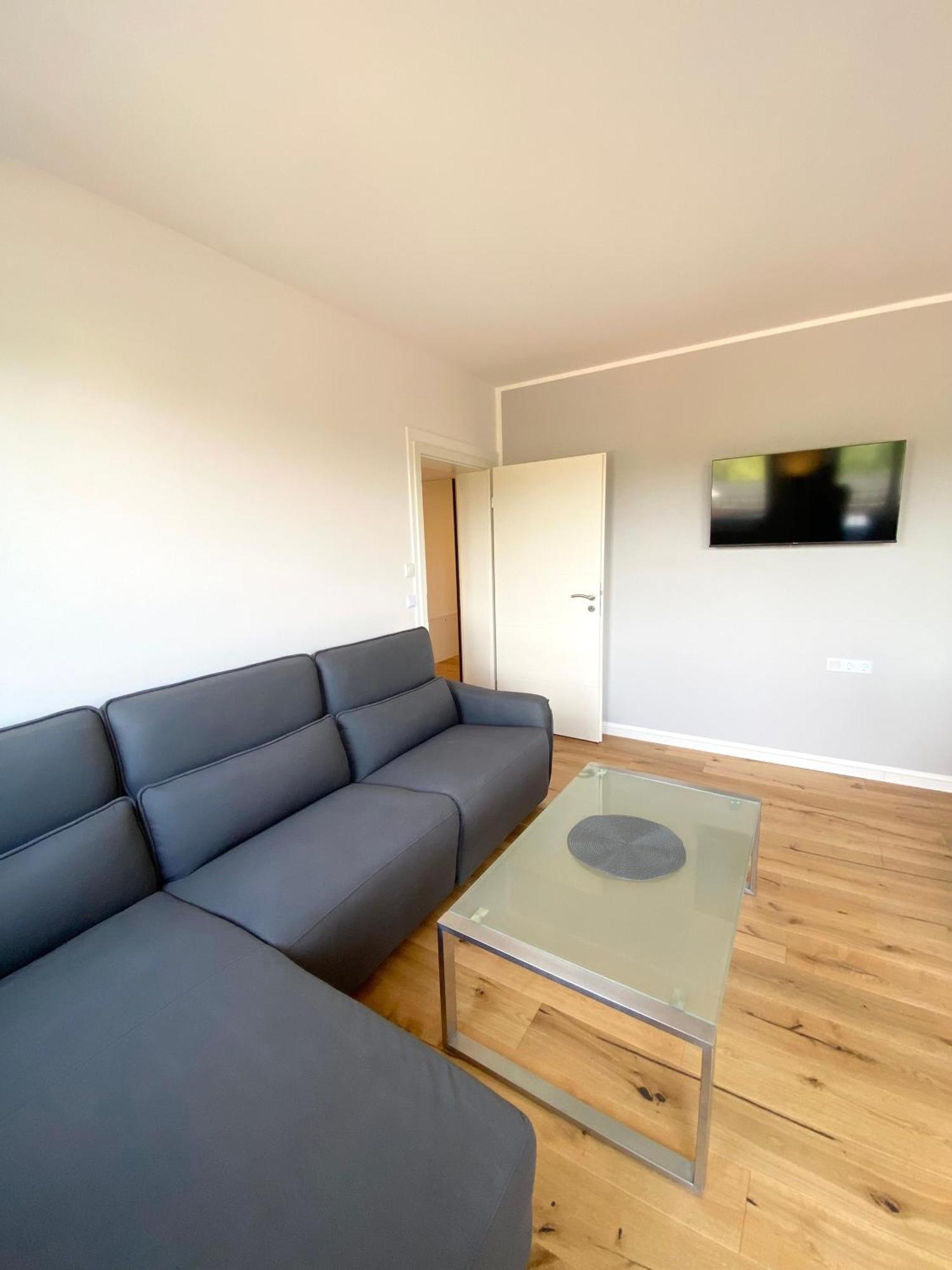 Apartmán Pastelani Buckow Exteriér fotografie