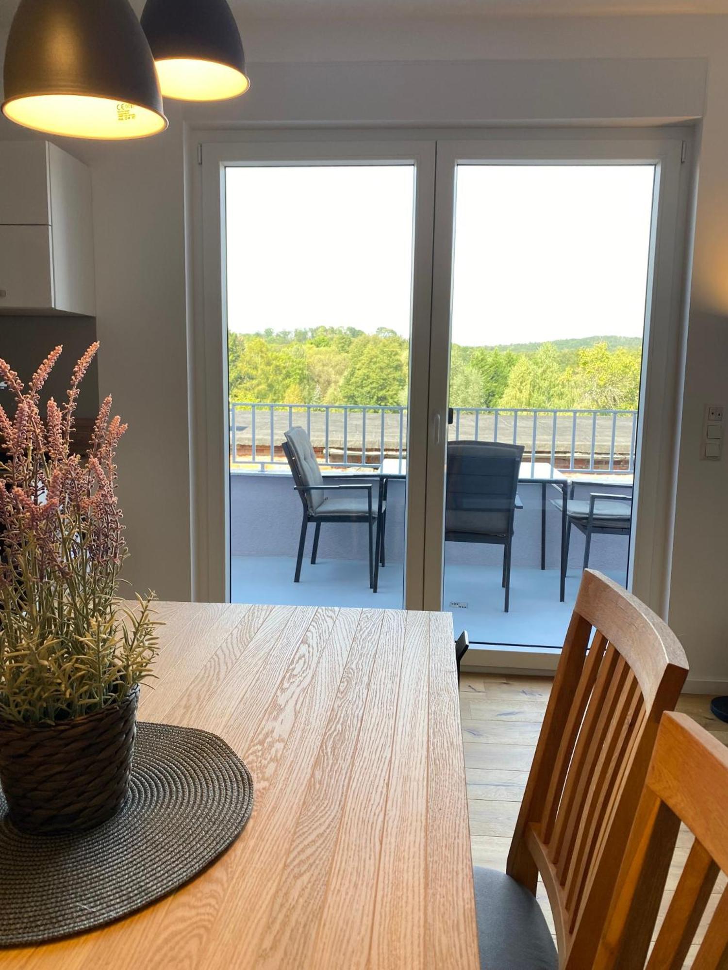 Apartmán Pastelani Buckow Exteriér fotografie