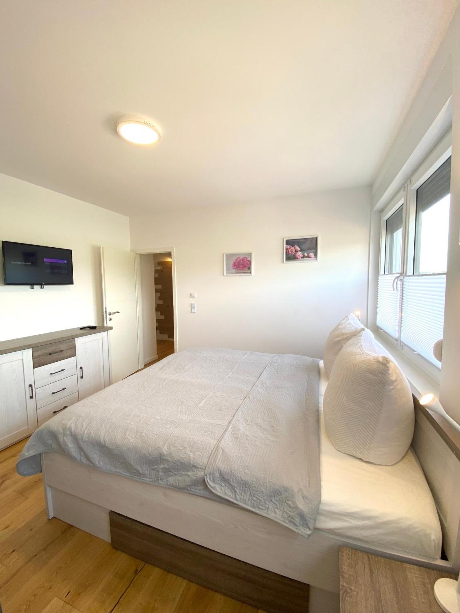 Apartmán Pastelani Buckow Exteriér fotografie